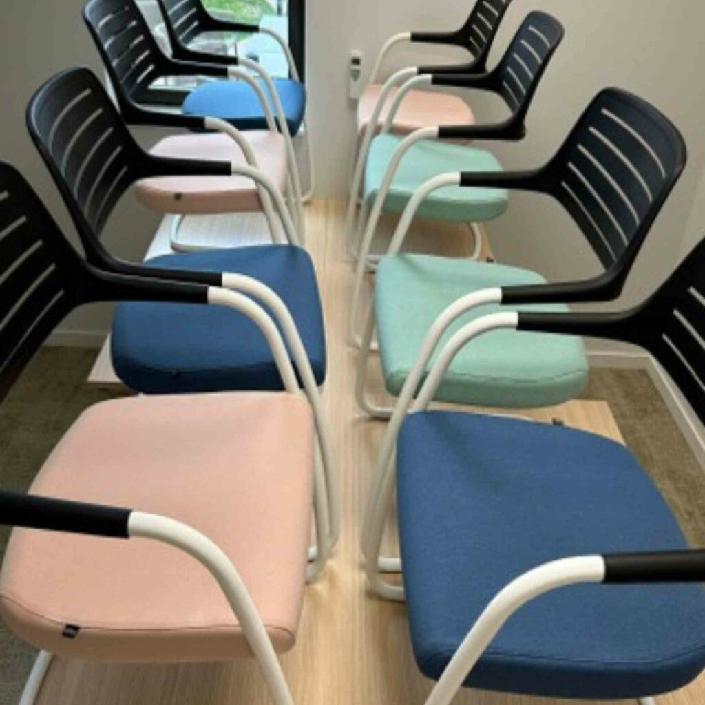 shampouinage de chaises de bureaux